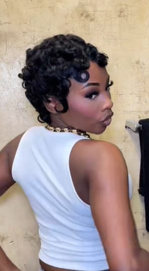 Customer photo review of Luvwin Full Lace Finger Wave Short Pixie Cut Wig 100% Human Hair