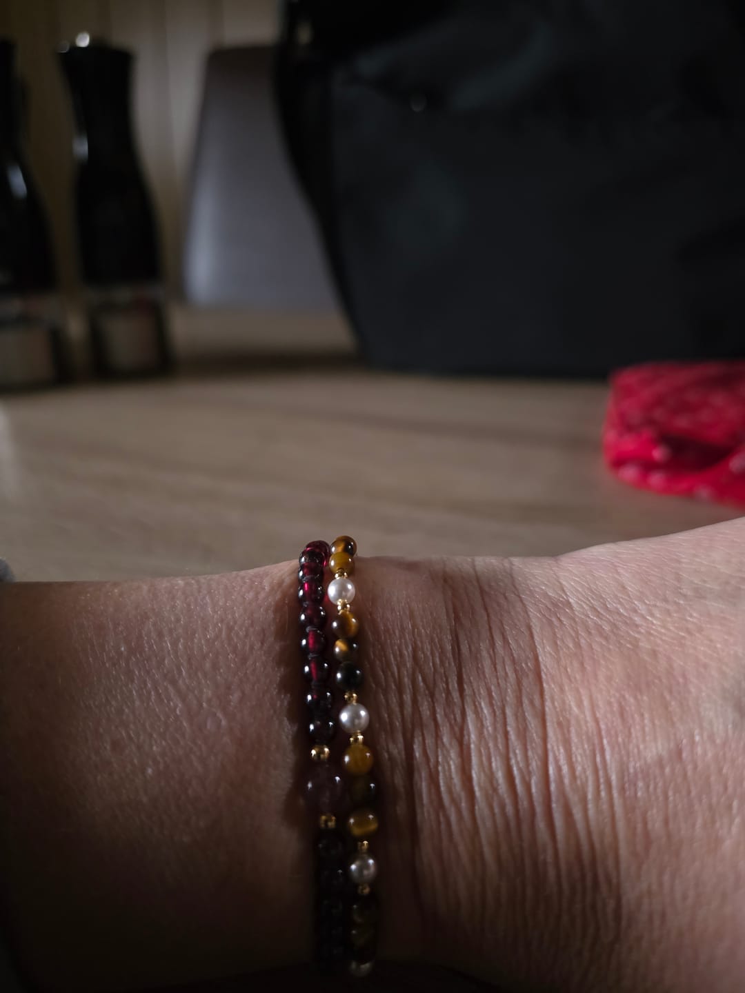 Customer photo review of Tigerauge Armband - zarte Stärke