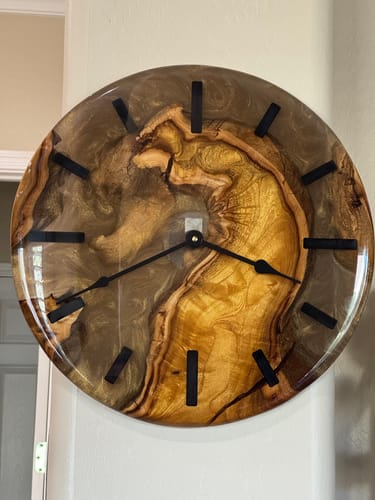 Customer photo review of 16" Circle + Clock Dials Style 2 Acrylic Router Template