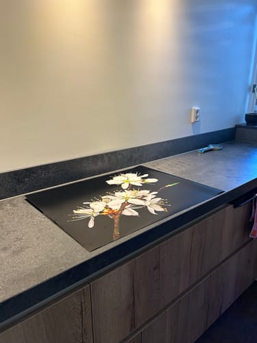 Customer photo review of Inductiebeschermer - Bloemen - Bloesem - Pruimen - Wit