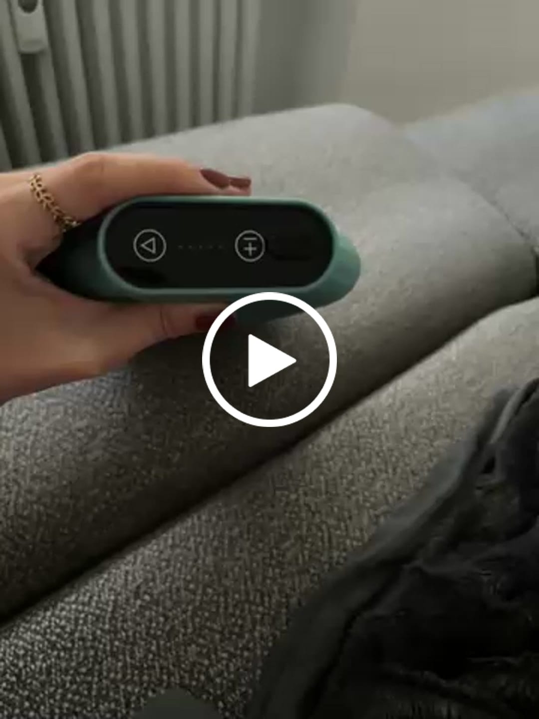 Customer video review of Vaerm - erste elektrische Wärmflasche mit echtem Wärmflaschengefühl