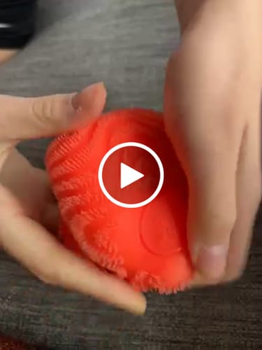 Customer video review of NeeDoh Fuzz Ball Wonder Waves – 5 varianter | Schylling