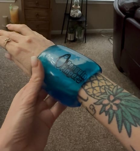 Customer photo review of Penguin Fingers Wrist Cold Compression Pack