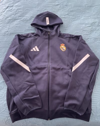 Customer photo review of Real Madrid ADIDAS Z.N.E. Anthem Jacket
