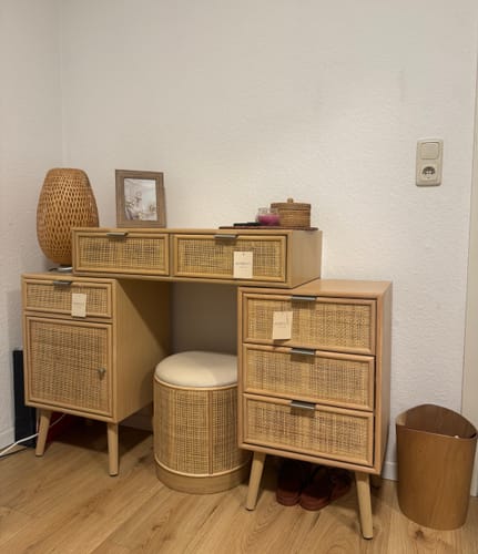 Customer photo review of NARA - Table de chevet 1 porte et 1 tiroir en rotin naturel