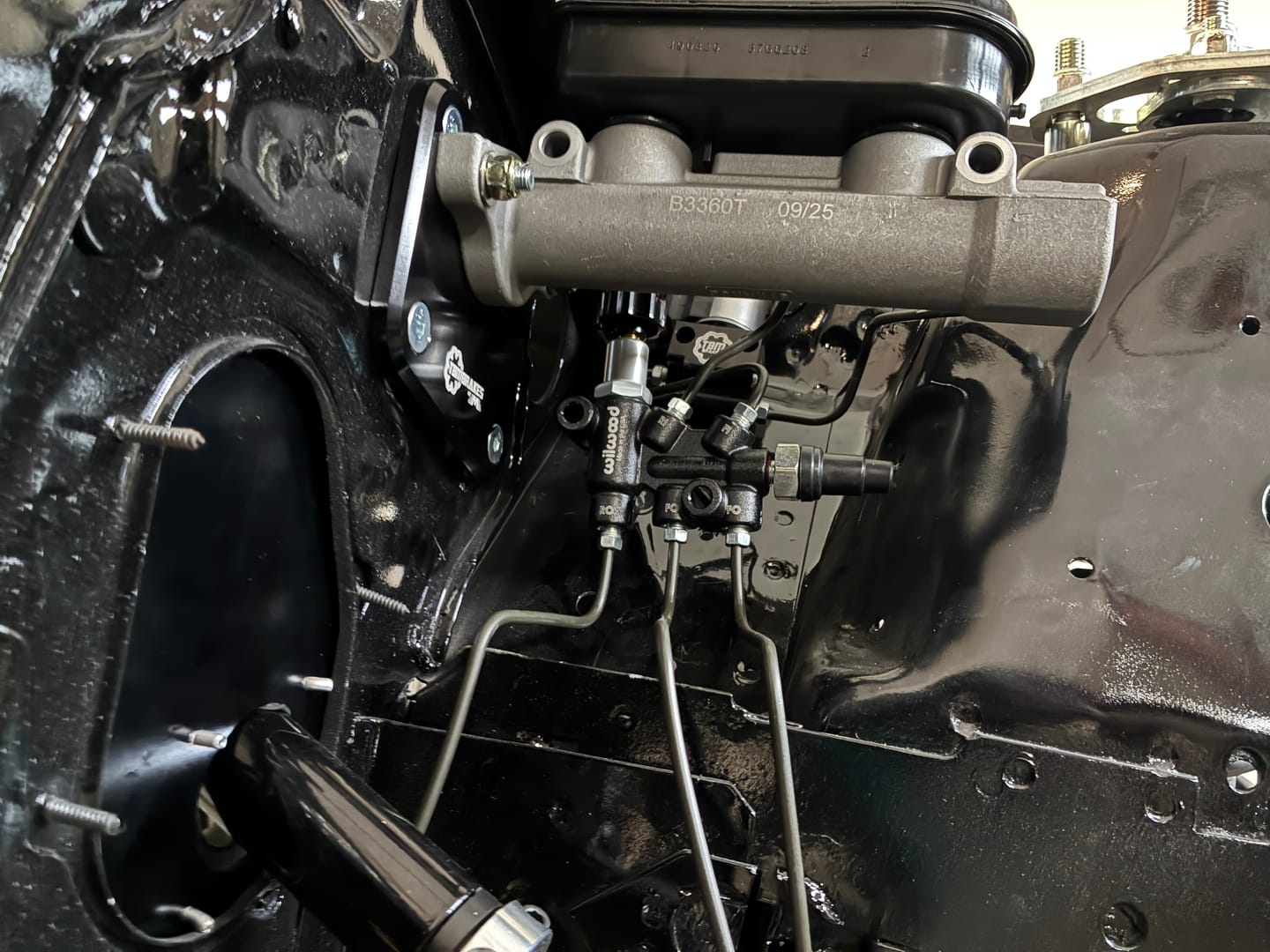Customer photo review of Motion Raceworks 1979-93 Fox Body Billet Aluminum Manual Master Cylinder Conversion Kit 20-100