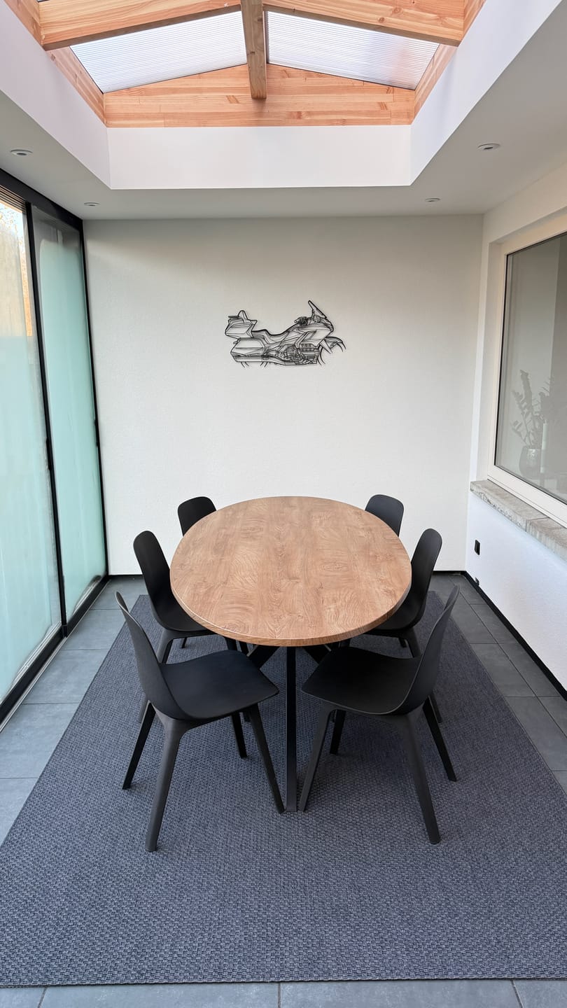 Customer photo review of Gold Wing DCT 2023 Silhouette Metal Wall Art