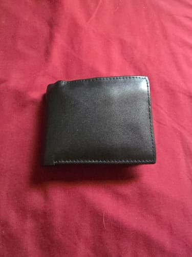 Customer photo review of The Onyx Wallet - Premium Black Nappa Full Grain Leather Wallet