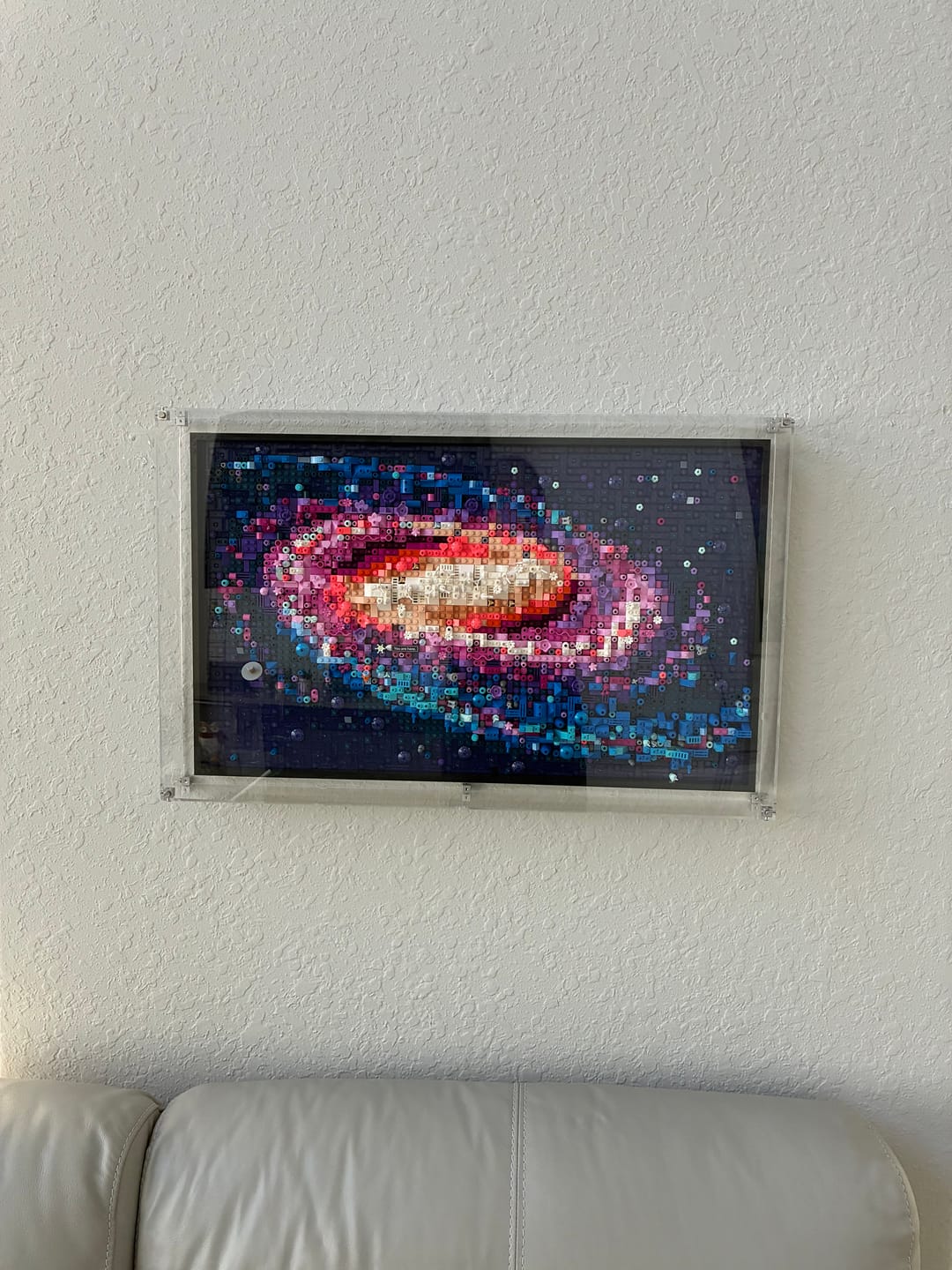 Customer photo review of Wall Mounted Display Case for LEGO® 31212 Art The Milky Way Galaxy
