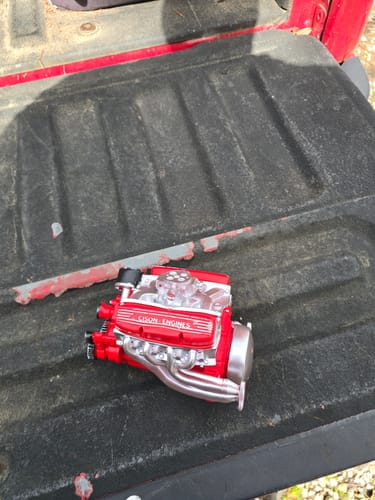 Customer photo review of Gasoline OHV V8 Small-block Engine Model Kits