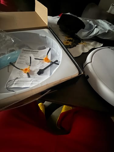 Customer photo review of HOME BUDDY –  3 in 1 Saugroboter mit Wischfunktion