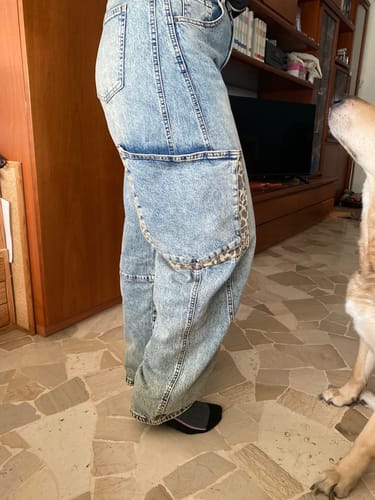 Customer photo review of Jeans Baloon con toppe leopardate