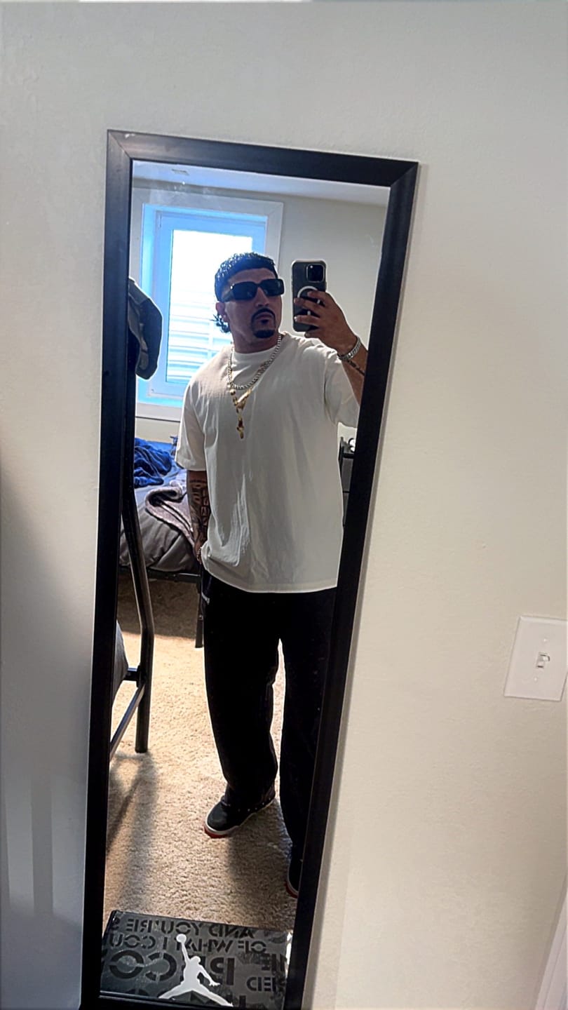 Customer photo review of 2087 - Stud Sweats