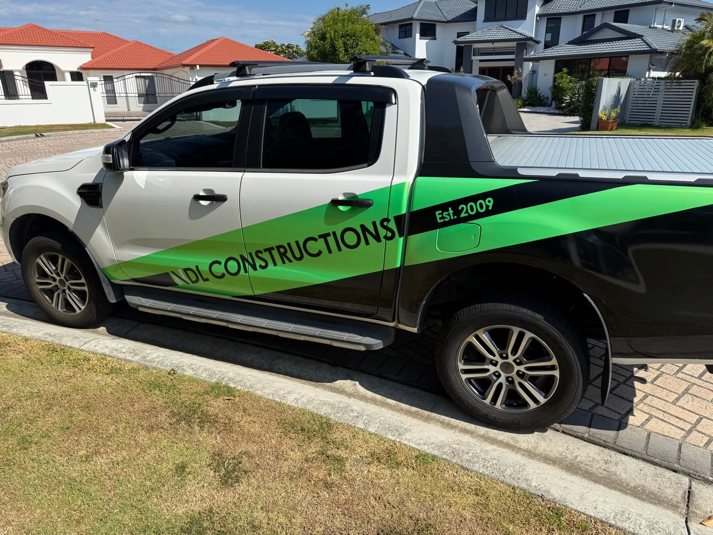Customer photo review of Candy Metallic Neon Green vinyl wrap