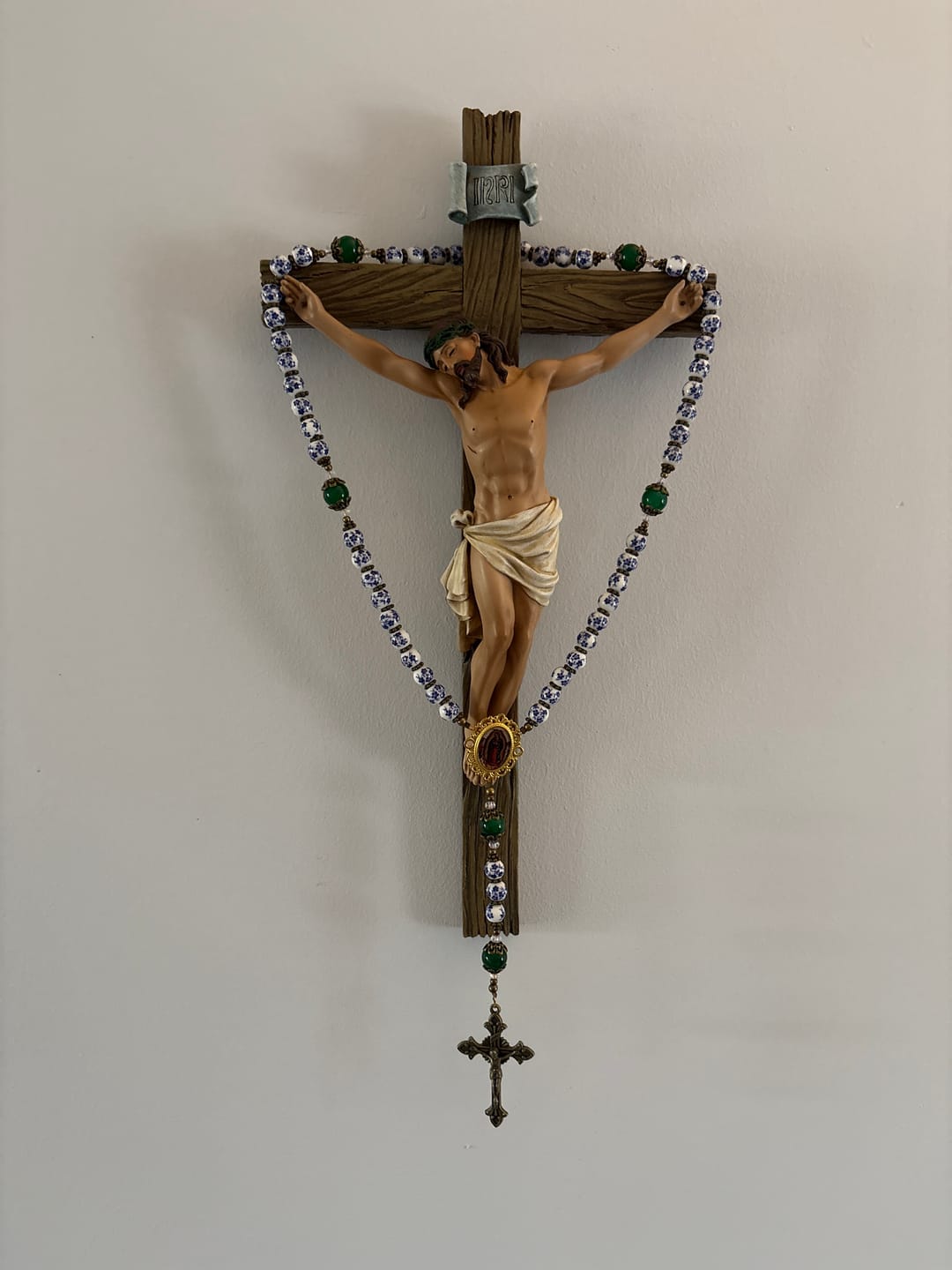 Customer photo review of Christianartworkshop Divine Serenity Handmade Floral Rosary: Our Lady of Guadalupe & Crucifix of 8mm Ceramics&Jade