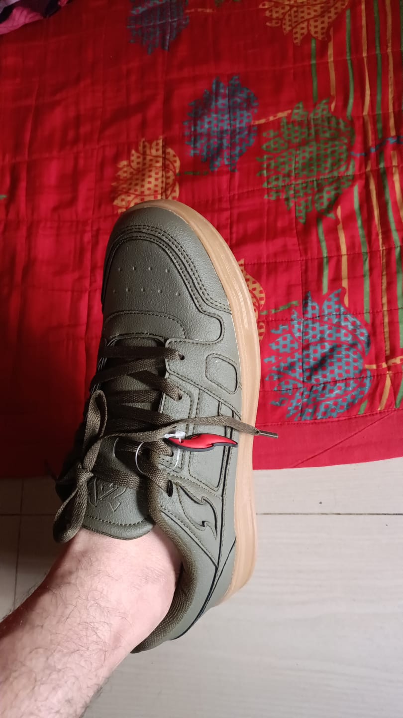 Customer photo review of ASTRID Hunter Green