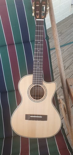 Customer photo review of CT Worth Clear Tenor Ukulele Strings High G Fluorocarbon 2 Restrings per Packet