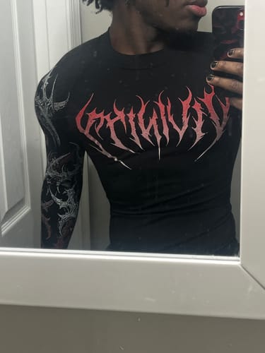 Customer photo review of Void Tech™ Infernal longsleeve Compression [HEAVENLY RED]
