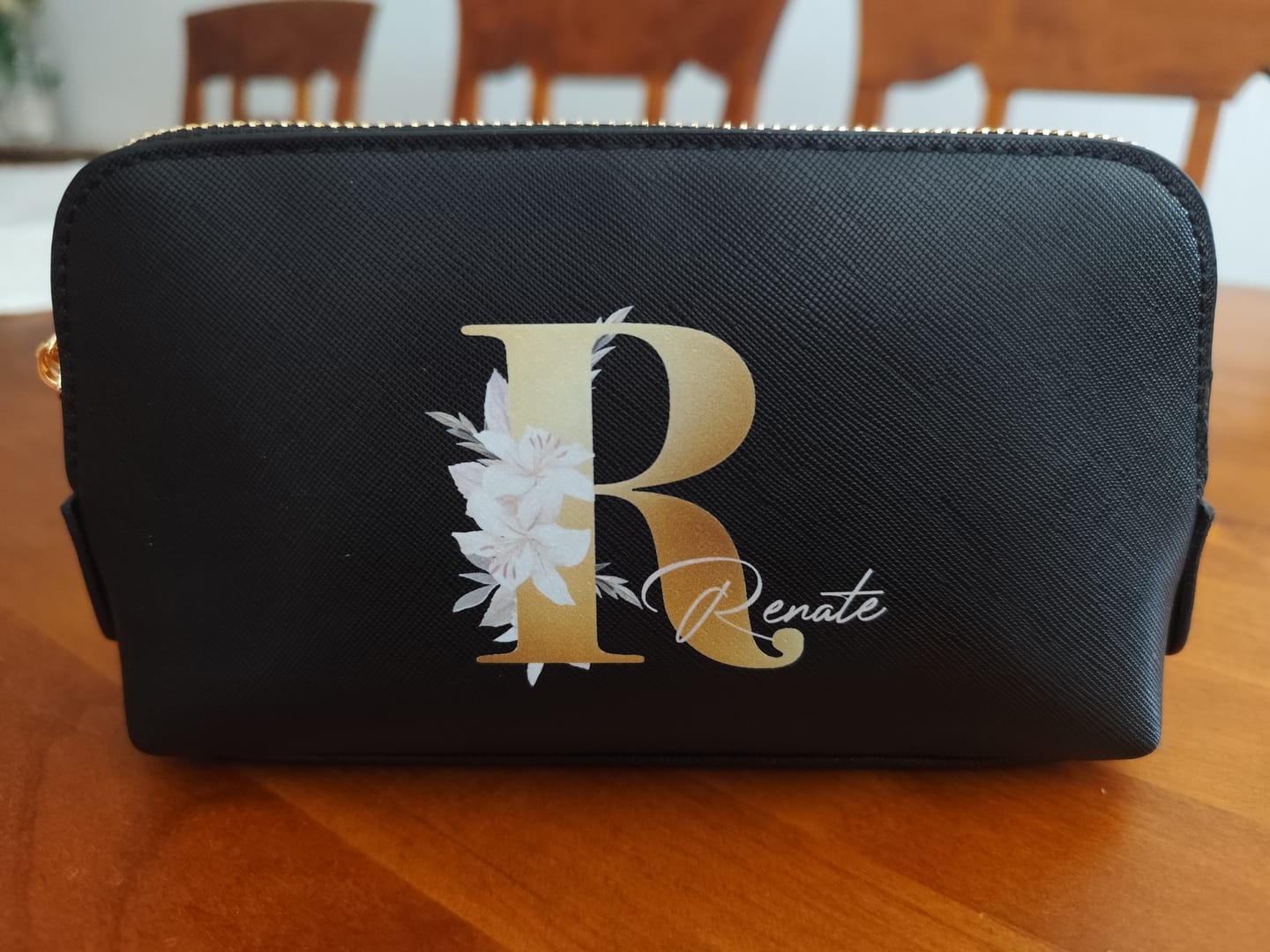 Customer photo review of Deine Initiale - Individuelle PU Kosmetiktasche