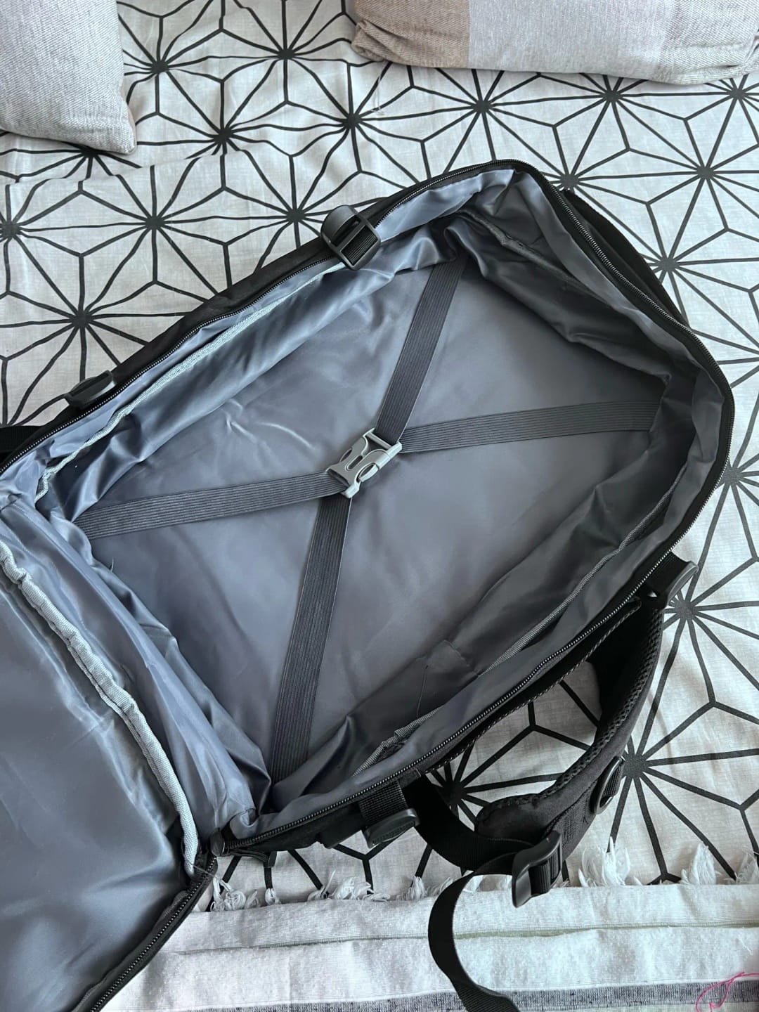 Customer photo review of Sac à Dos Voyage Cabine Avion Extensible (USB)