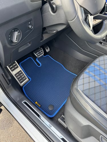 Customer photo review of Kofferraumwanne nach Maß