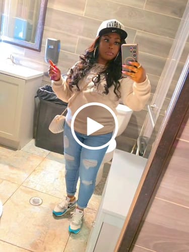 Customer video review of ALABAMA SNAPBACK - OFF WHITE EDITION