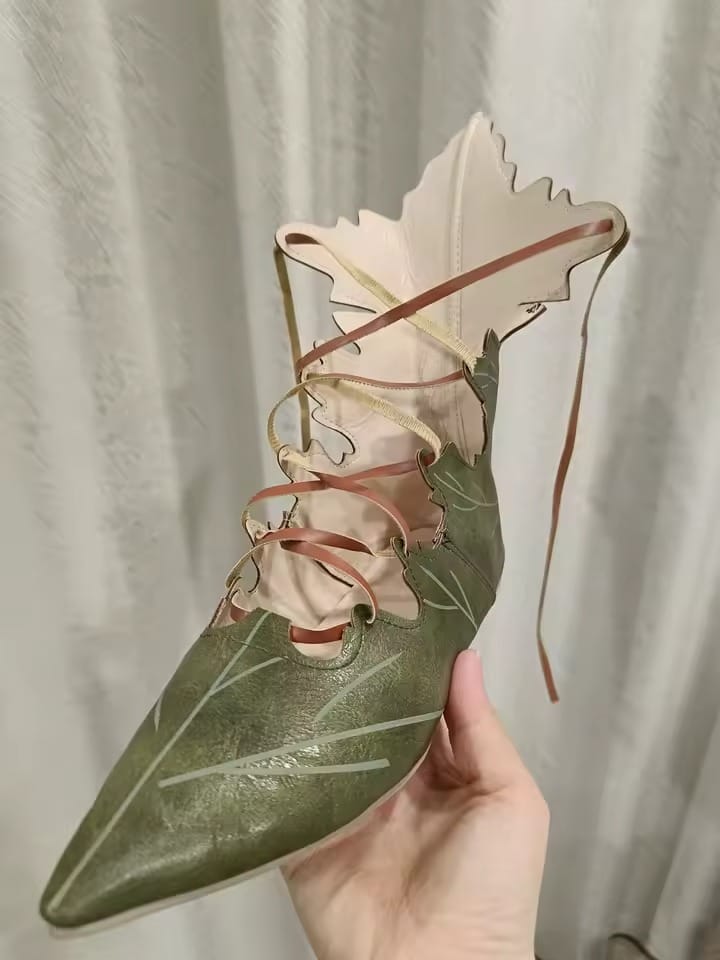 Customer photo review of Womens elf shoes