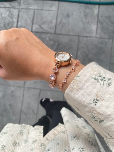Customer photo review of Diana Bow Bracelet