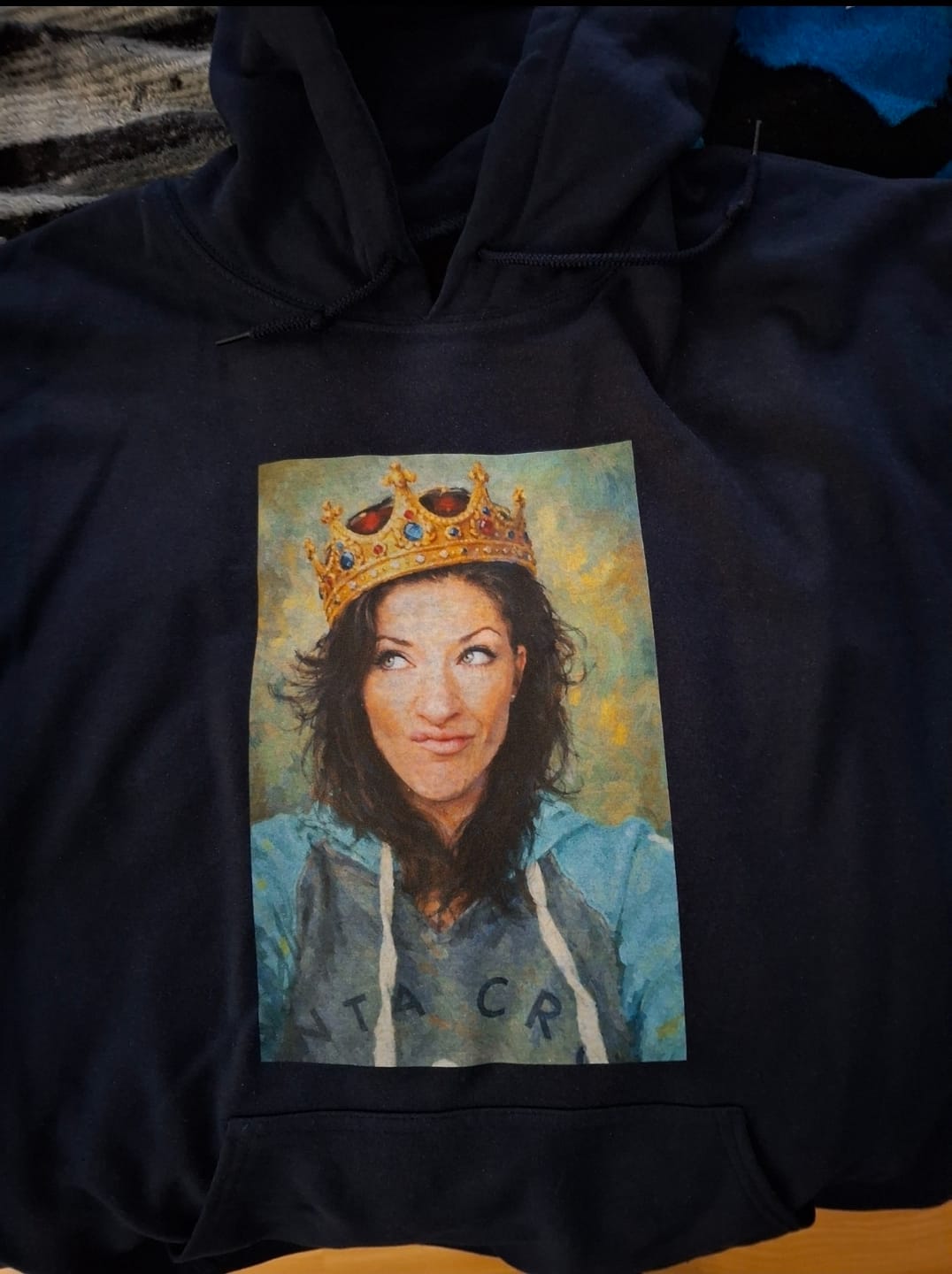 Customer photo review of Gildan 18500 Heavy Blend Hoodie