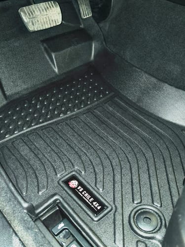 Customer photo review of Pisos Calce Perfecto Subaru XV 2013 al 2017