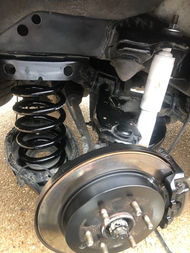 Customer photo review of 2016-2023 Nissan Armada 4WD Rear Air Suspension Conversion Kit (QX1RB)