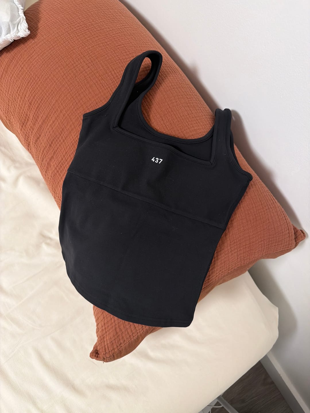 Customer photo review of The Square Tank / Black
