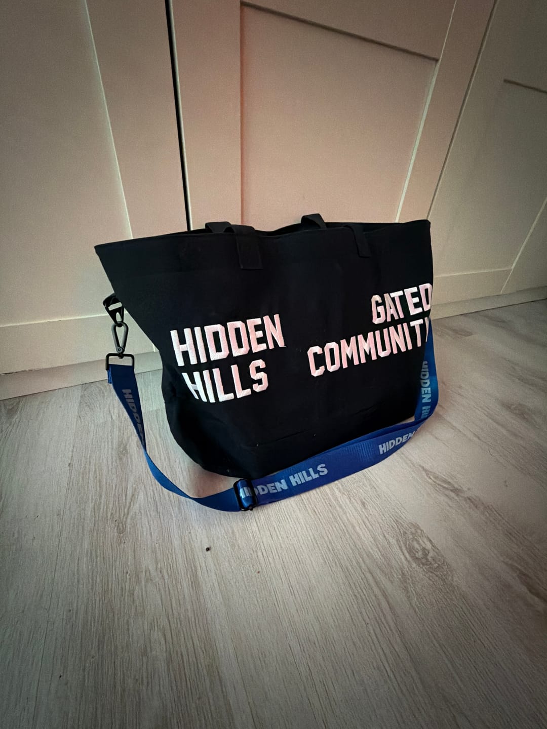 Customer photo review of GATED COMMUNITY CANVAS SHOPPER BAG