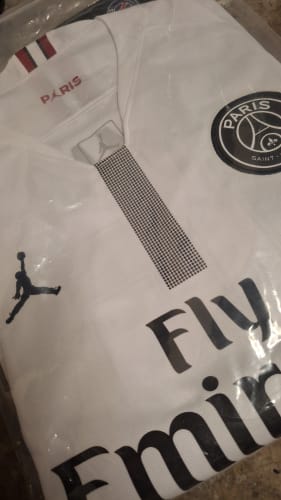 Customer photo review of NEYMAR JR #10, PSG Visitante 2018/19
