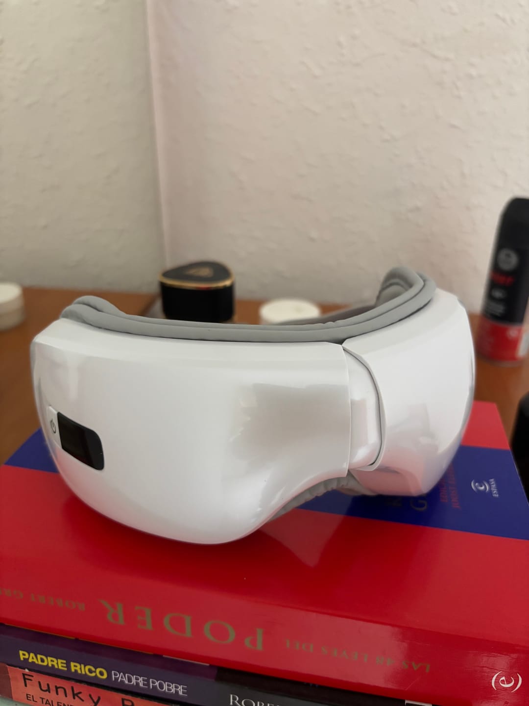 Customer photo review of NivaEye Massager