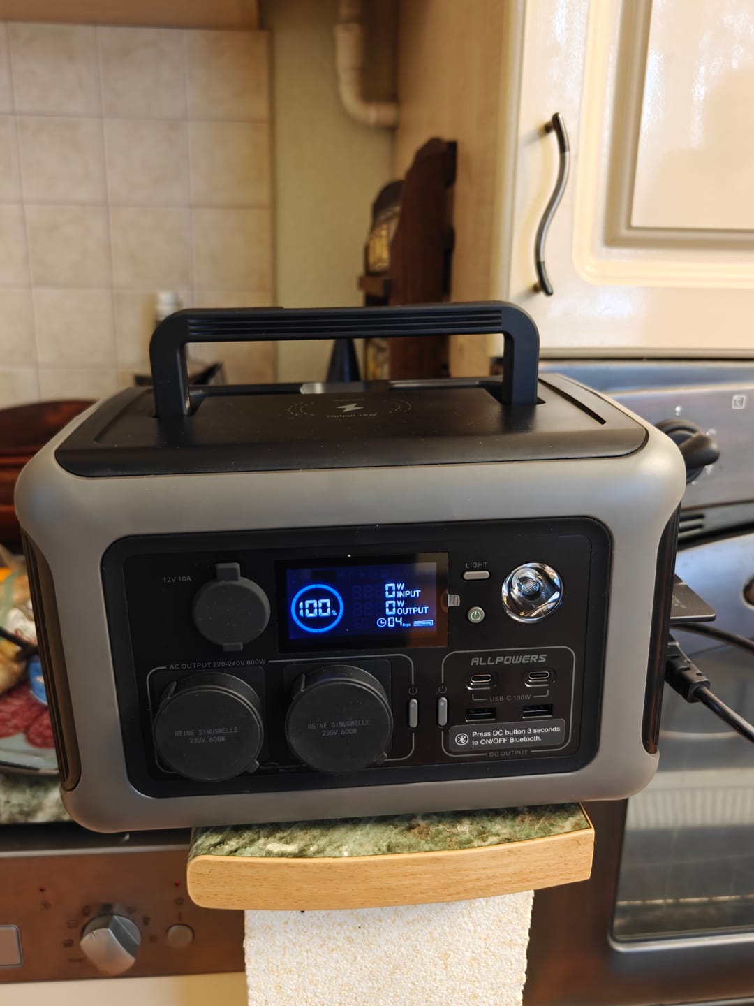 Customer photo review of ALLPOWERS R600 Portable Power Station 600W 299Wh LiFeP04 Battery