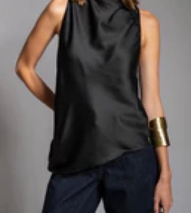 Customer photo review of BLUSA AVEIRO negro