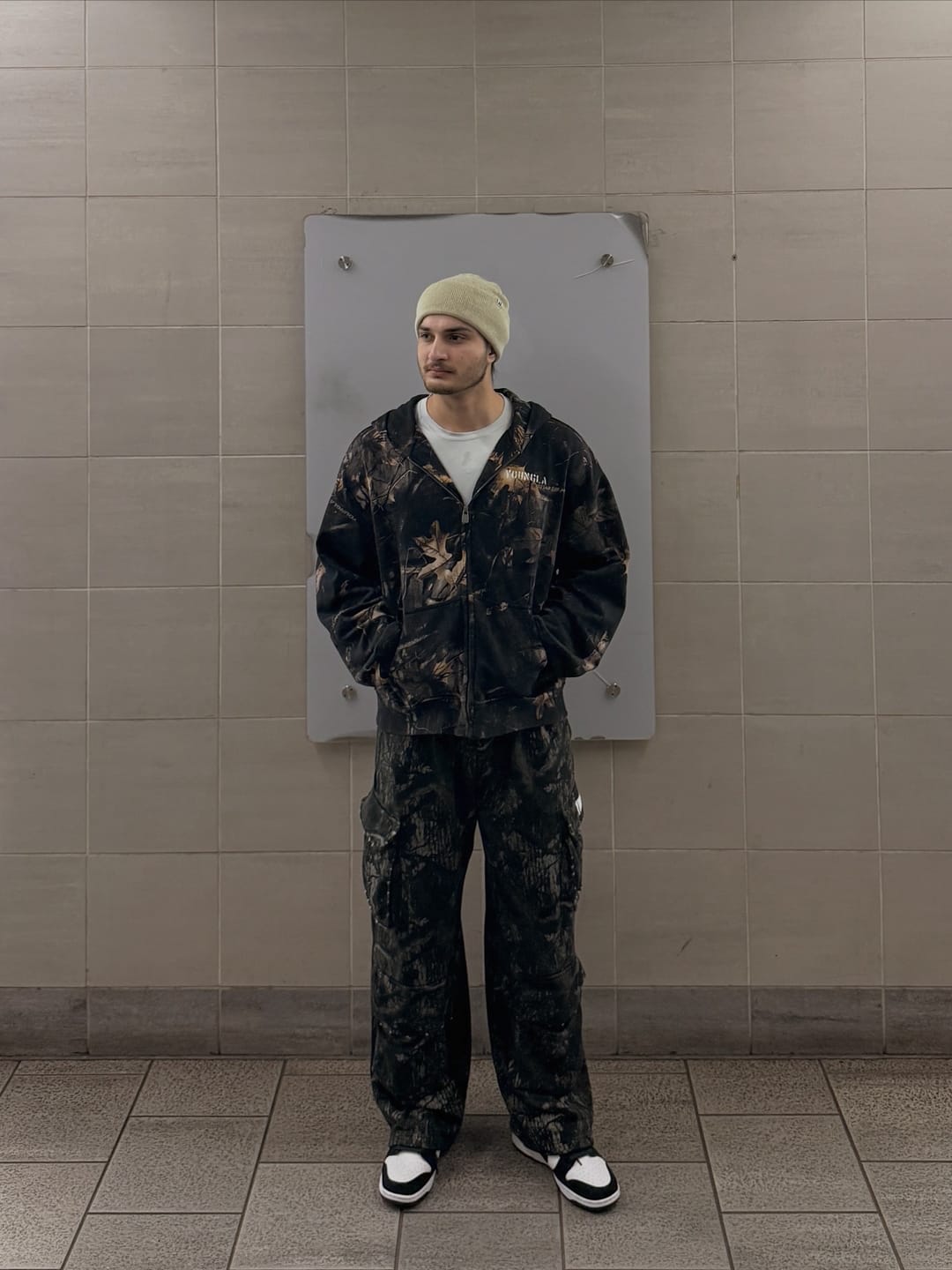 Customer photo review of 2033 - Heritage Cargo Sweats