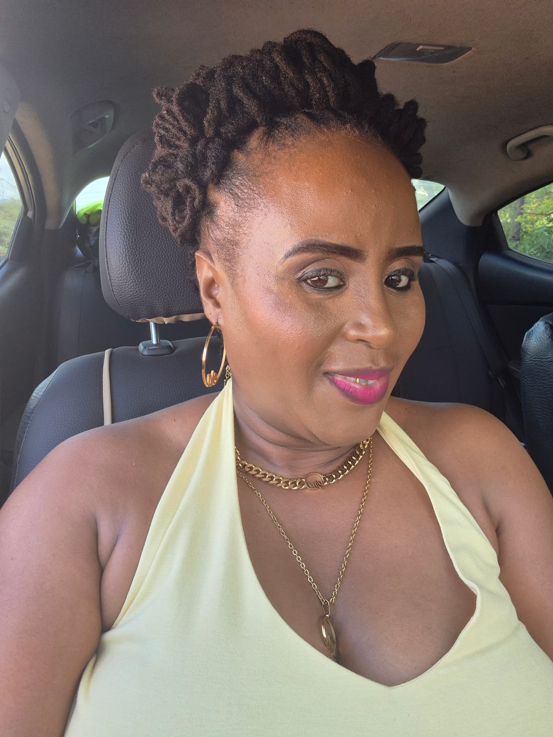 Customer photo review of Gold Era Choker