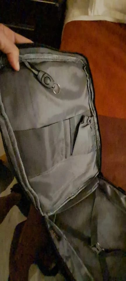 Customer photo review of Sac à Dos Voyage Cabine Avion Extensible (USB)