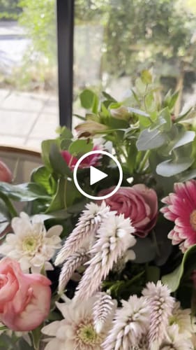 Customer video review of Florist Choice Bouquet