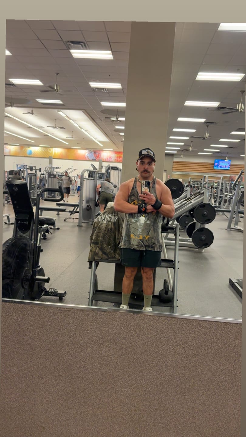Customer photo review of 3003 - Gold's Iron Legacy Icon Stringers