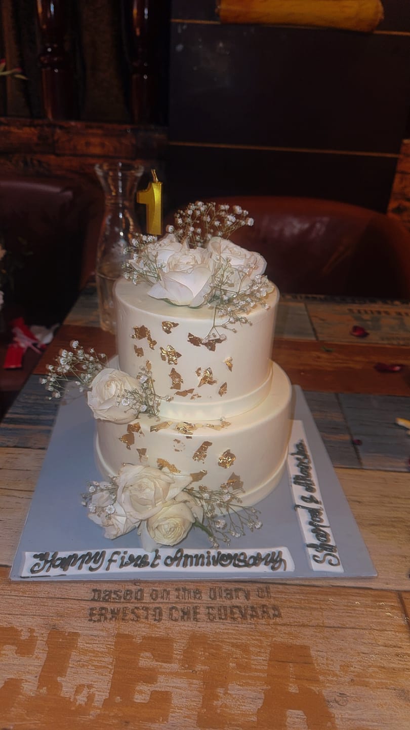 Customer photo review of Ivory Gold Wedding Cake
