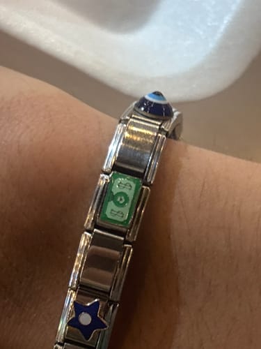 Customer photo review of Charm Figuras Bob Esponja