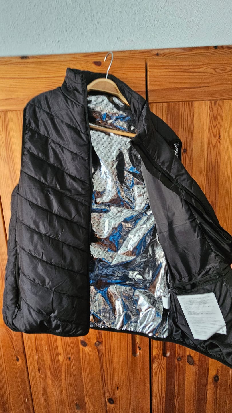 Customer photo review of Beheizte Weste mit 9 Heiz-Zonen – Ultraleicht, USB-betrieben & ideal für Outdoor-Abenteuer