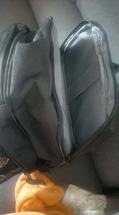 Customer photo review of Sac à Dos Voyage Cabine Avion Extensible (USB)
