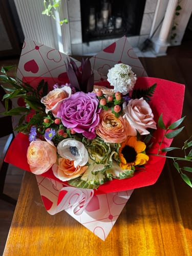 Customer photo review of Designer choice bouquet