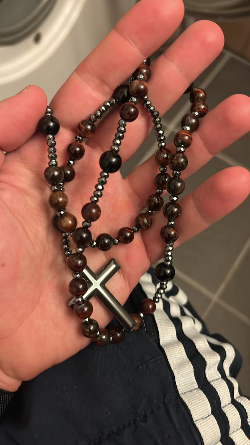 Customer photo review of Christianartworkshop Achat/Tigerauge Steinkreuz Katholischer Rosenkranz
