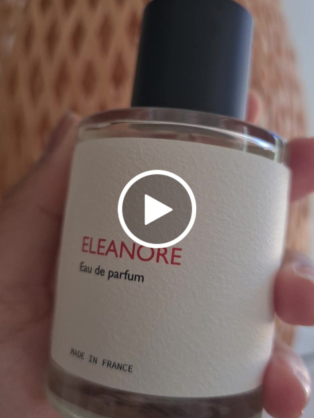 Customer video review of Eleanore