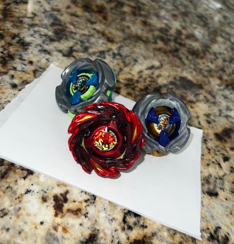 Customer photo review of Takara Tomy Beyblade X UX-18 Mummy Curse Random Booster
